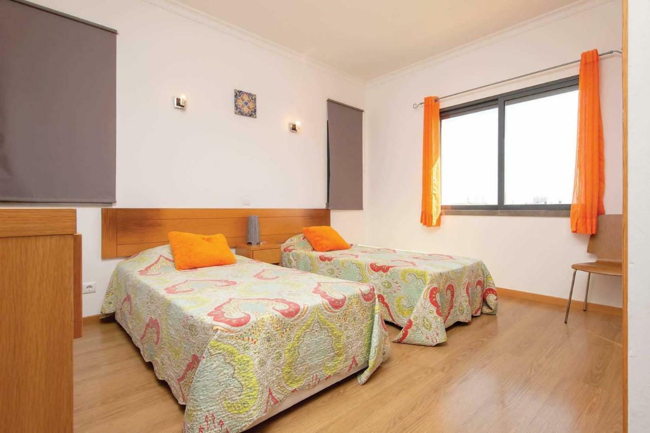 Villa Ruana - 5 Bedrooms On Suite- Free Out Door Hot Jacuzzi - By Bedzy Albufeira Extérieur photo